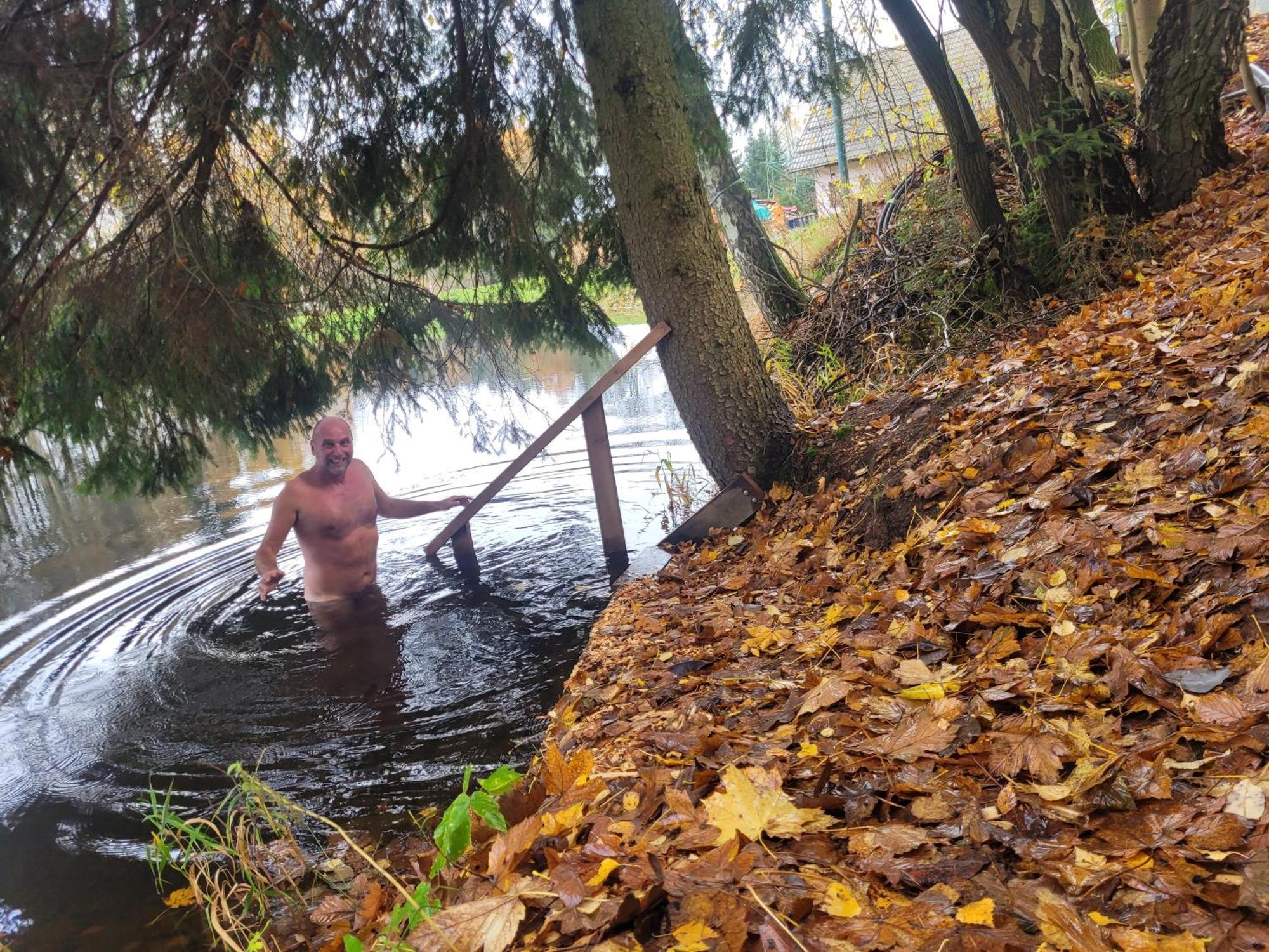 Srub Na Svahu Sjezdovky V Radvanicich Radvanice  Экстерьер фото